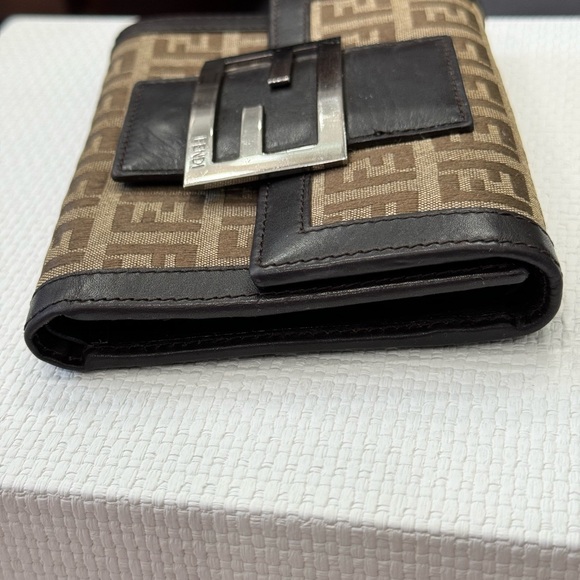 Fendi Zucca Canvas Trifold Wallet - Picture 2 of 5